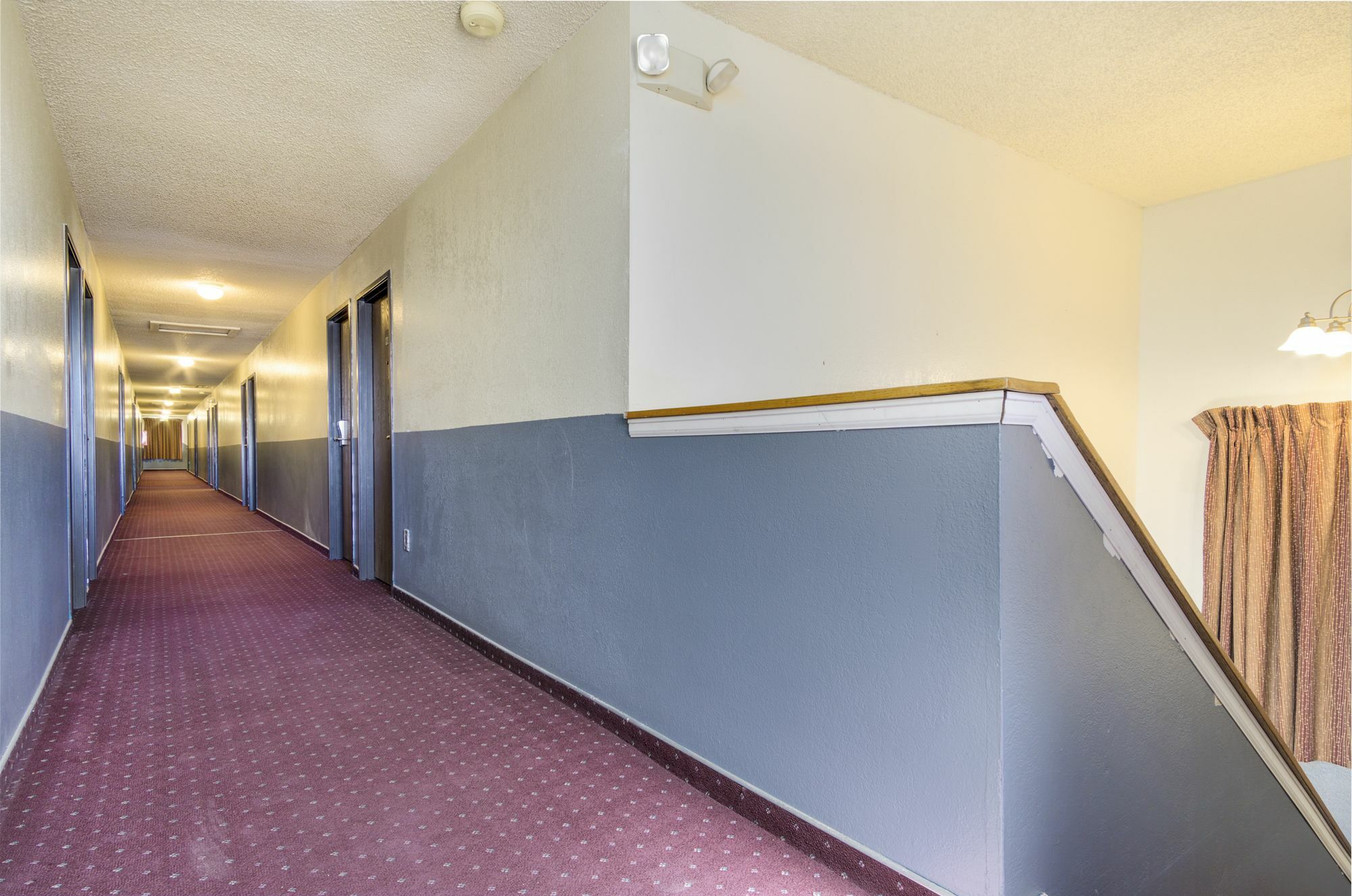 Super 8 By Wyndham Limon Exterior foto